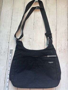 Baggallini Black Crossbody Bag